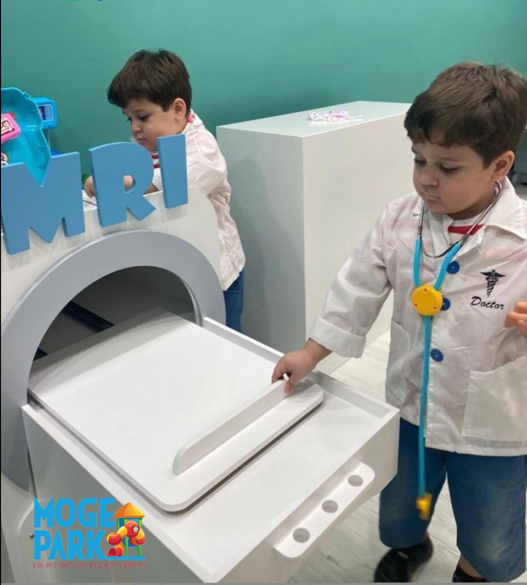 ام آر آی خانه مشاغل کودک ام آر آی خانه مشاغل کودک